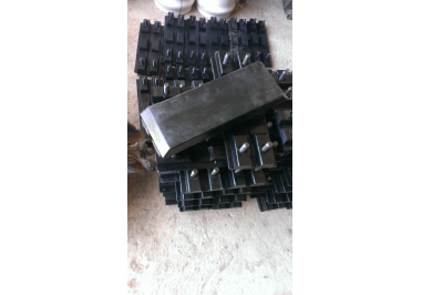 PADS DE HULE PARA PERFILADORA PM201 CATERPILLAR